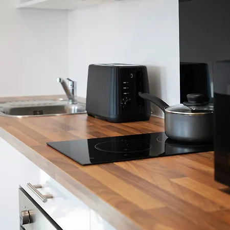 Apartment New! 1br In Media Free Wifi Manchester