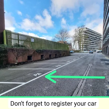 Holiday home Free Parking. Old Trafford