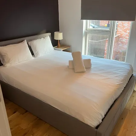 Adelphi Apartamento *