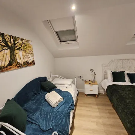 Apartmán Luxury Penthouse Near Airport And Trafford Centre *