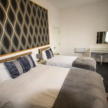 Ideal For Groups - Modern 2 Bedroom - Free Parking, Transit Links, Close To Stadiums Apartament *