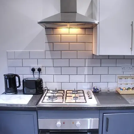 Sleeps 18 Lovely Mcr By Superhost Holiday home Manchester