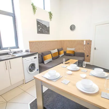 Apartamento Sleek 2 Bedroom - Stadium Links