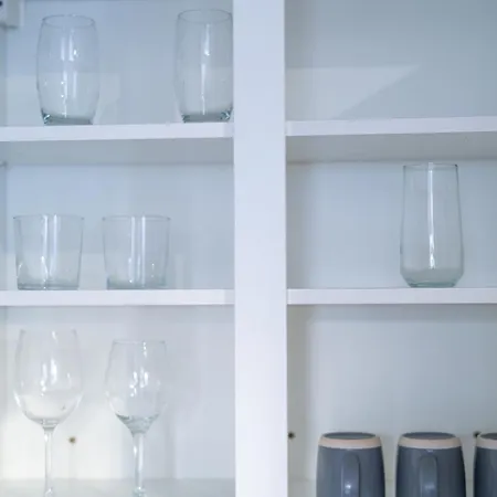 Quay House - Salford - 2bdr Sleeps 7, Spacious & Quiet - Free Parking - Close To Centre, United & The Lowry