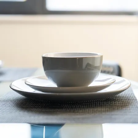 Quay House - Salford - 2bdr Sleeps 7, Spacious & Quiet - Free Parking - Close To Centre, United & The Lowry * Манчестер