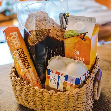 Unique In Northenden Urban Oasis Sleeps 8 Сasa de vacaciones Mánchester