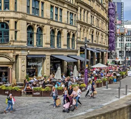 Urban Oasis - Mcr Highlights Just Minutes Away Дом отдыха *