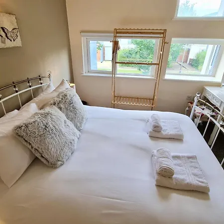 Cute 3 Bedroom House Near Etihad Stadium And Coop Arena With Parking * 曼彻斯特