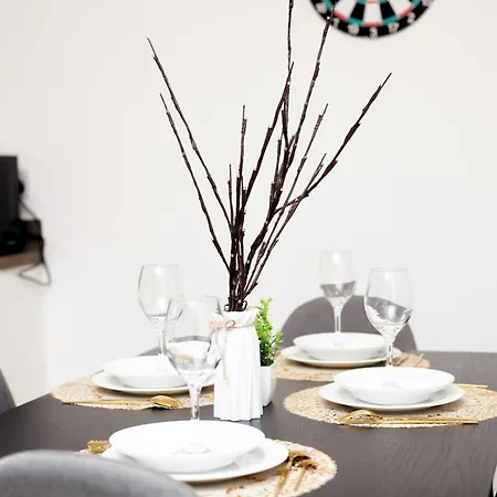 Obi's House&suites - Luxury 2bed Duplex With Balcony Appartamento *