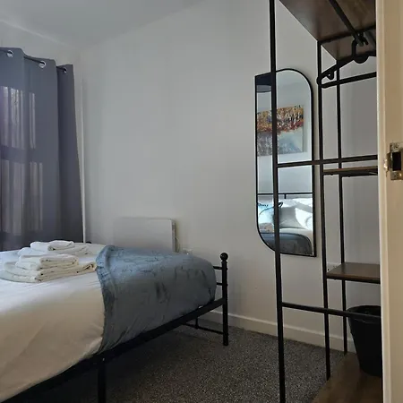 2br Apt, Etihad Stadium, Access, Sleeps 6 Apartment Manchester