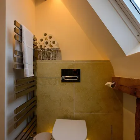 East Barn- Luxury Countryside