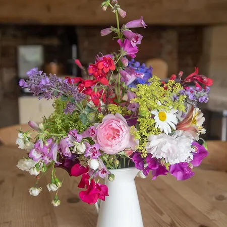 Сasa de vacaciones Beautiful Cotswold With Hot Tub Mánchester