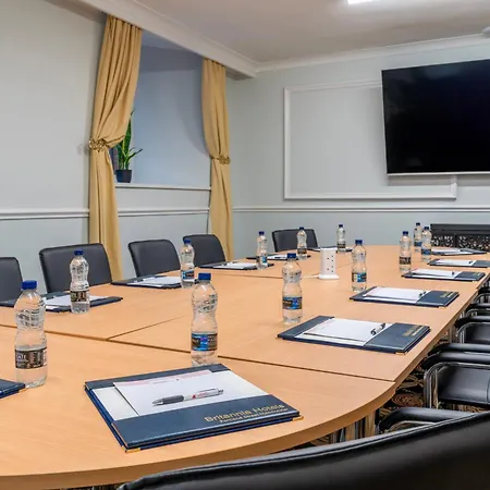 브리타니아 시티 센터 3*