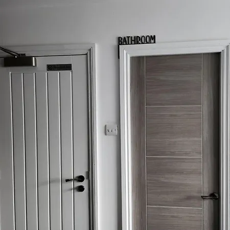Δωμάτια σε οικογενειακή κατοικία Posyrooms Μάντσεστερ