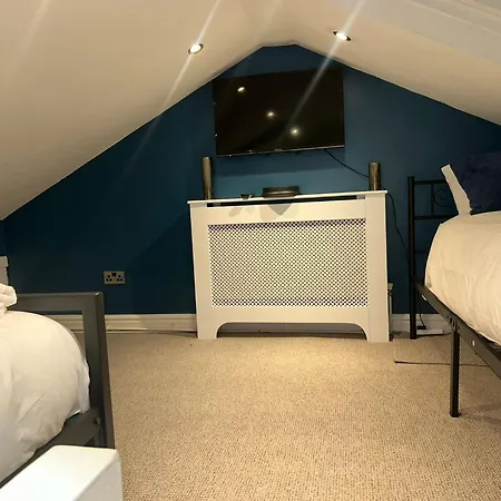 Holiday home Charming Victorian Retreat 4br House In *