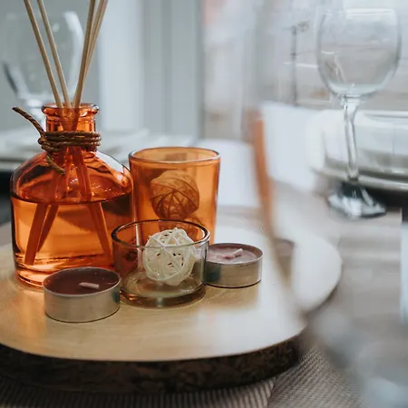 Luxury 5 Bed Near Etihad And Coop Live *