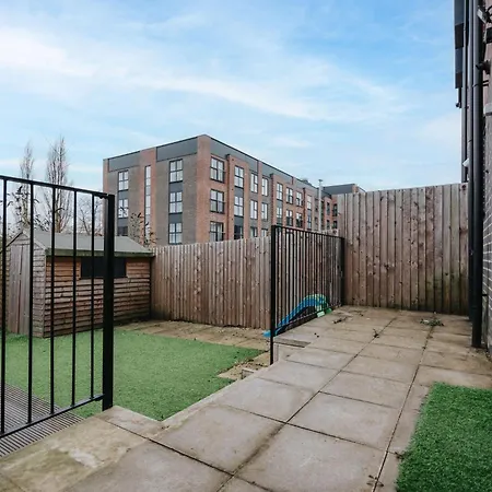 Luxury 5 Bed Near Etihad And Coop Live Manchester