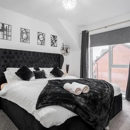 Luxury 5 Bed Near Etihad And Coop Live Manchester