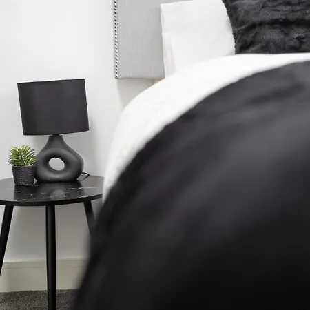 Nyaraló Luxury 5 Bed Near Etihad And Coop Live *