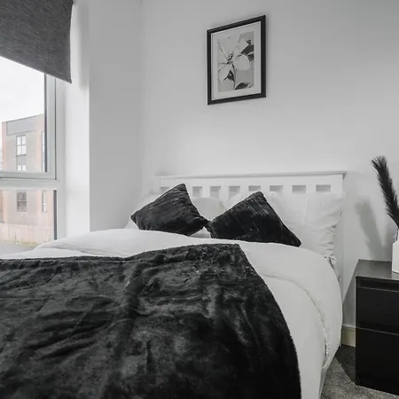 Luxury 5 Bed Near Etihad And Coop Live Manchester