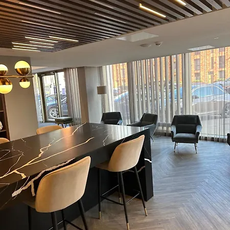 View 2 King Ensuites Gym