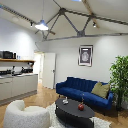 Cityescape - 2br 3 En-suite Sofa Bed Nq Appartement *