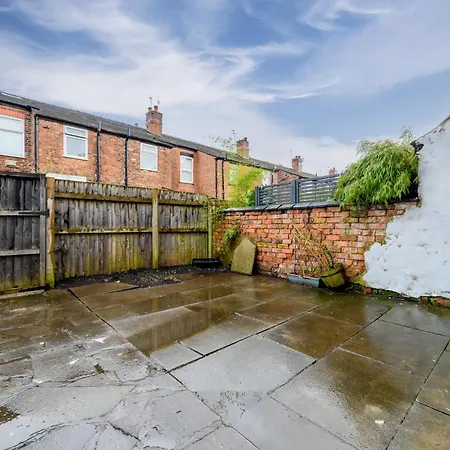 Blissful Breaks Near Old Trafford Stadium Manchester