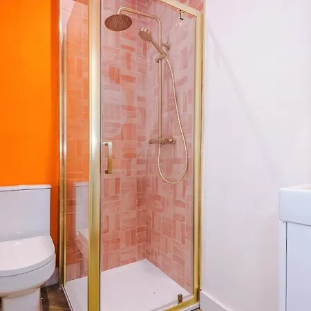 6-bed Funky Getaway Unique Vibes Mánchester