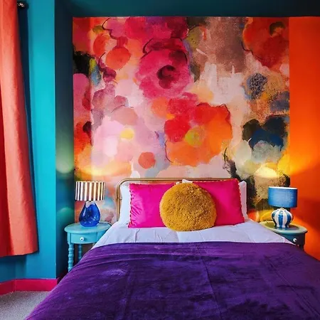 6-bed Funky Getaway Unique Vibes * Mánchester