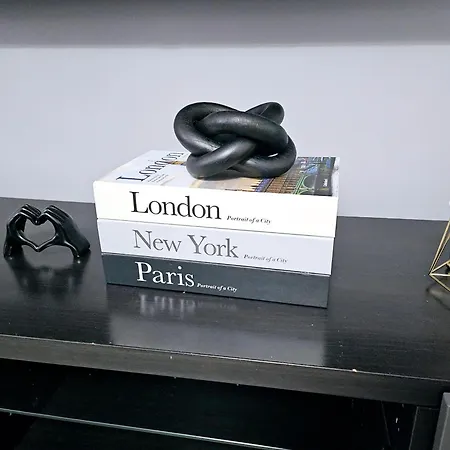 Stylish Spacious 1bd Apt-kingbed-10min Heaton Park