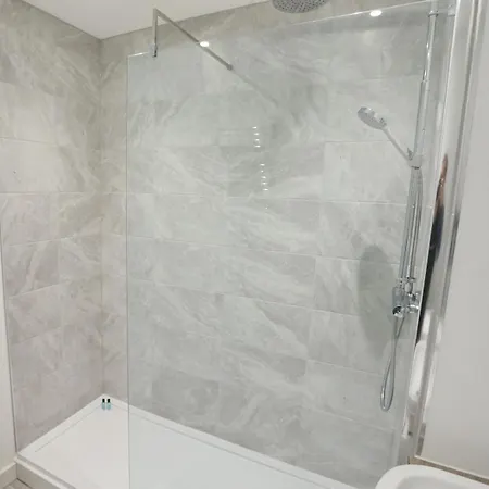Pass The Keys Northern Qtr Corner Flat With Balcony Views Apartmán