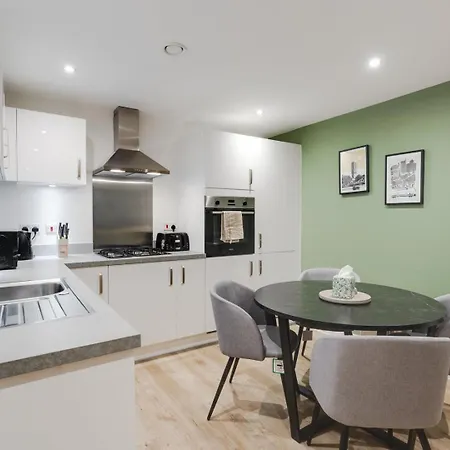 Lägenhet Spacious Modern 2 Bedroom Old Trafford & Free Parking