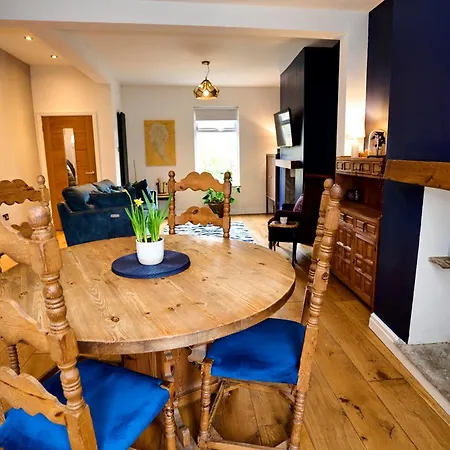 Holiday home Relaxing With Basement Workspace & Golf Course View