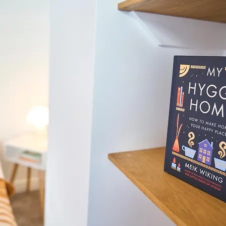 Relaxing With Basement Workspace & Golf Course View Holiday home