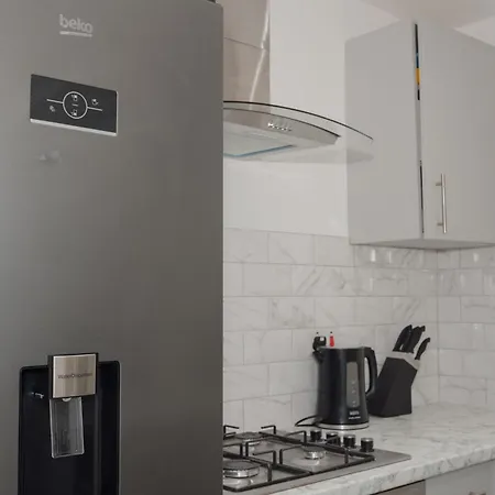 Holiday home Citycharmms- Entire Near Etihad Stadium