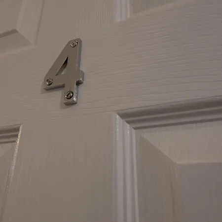 호텔 Private Ensuite With Kitchen Access By Irwell