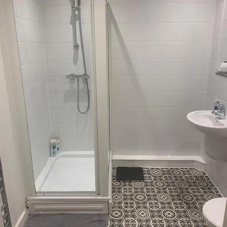 Lejlighed Spacious Penthouse With Parking