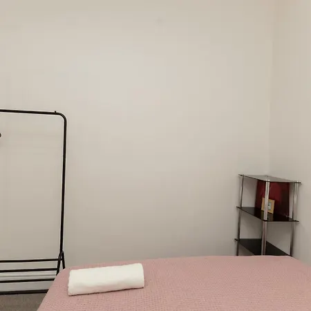 Charming Victorian Retreat 4br House In *