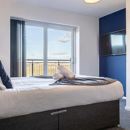 Manchester, Etihad Stadium View , Coop Live, Modern 2 Bed Apartment, Manchester