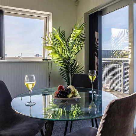 Apartamento Manchester, Etihad Stadium View , Coop Live, Modern 2 Bed Apartment, *