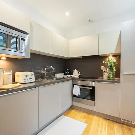 Daire Northern Quarter Luxury 2 Bed With Balcony