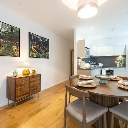 Northern Quarter Luxury 2 Bed With Balcony Daire Manchester