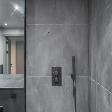 Manhattan By The Heim Residences