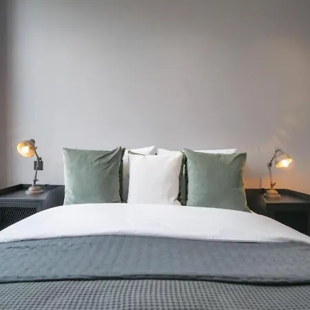 Apartment Manhattan By The Heim Residences