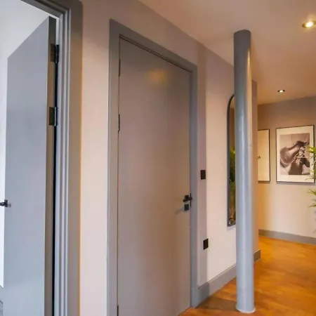 Manhattan By The Heim Residences *