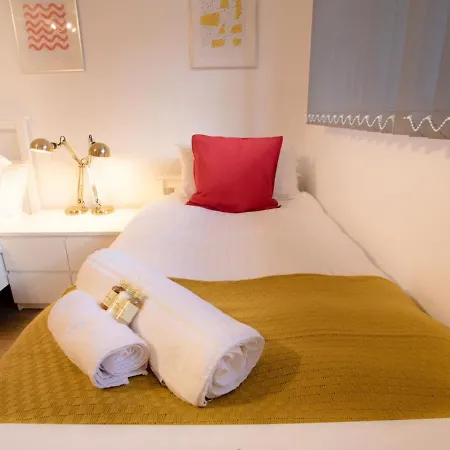 Apartman 2br, Smart Tv, Self Check-in, Coffee Machine *