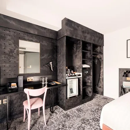 Voco - Centre By Ihg Hotel 4*