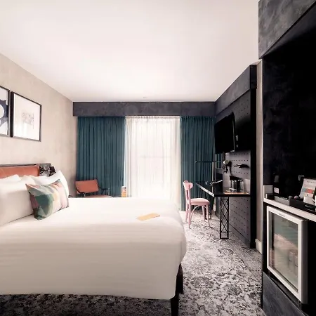 Voco - Centre By Ihg Hotel 4*