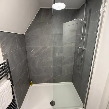 Unitarian Serviced * Μάντσεστερ