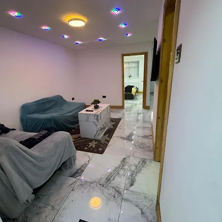 דירה Sindhu Luxury מנצ'סטר